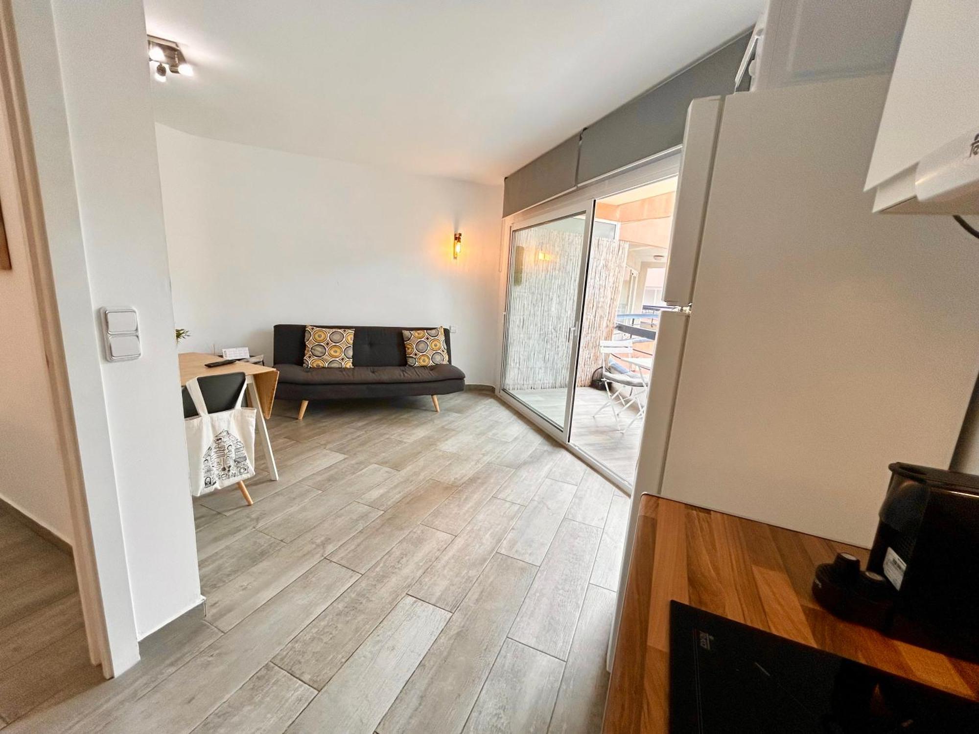 Wonderful Apartment In Кастел Пладжа де Аро Екстериор снимка